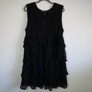 Tiered lace Alfani dress